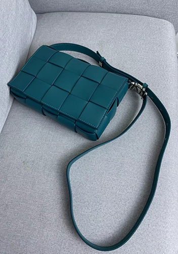 Mia 15 Square Leather Shoulder Bag Blue