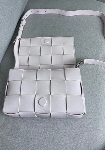 Mia 15 Square Leather Shoulder Bag Light Pink