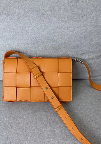 Mia 15 Square Leather Shoulder Bag Orange