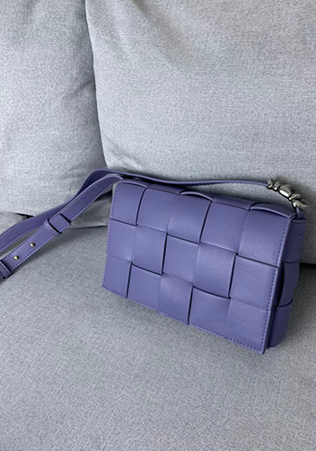 Mia 15 Square Leather Shoulder Bag Purple