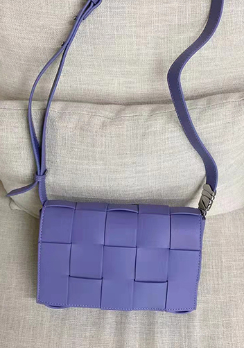 Mia 15 Square Leather Shoulder Bag Purple