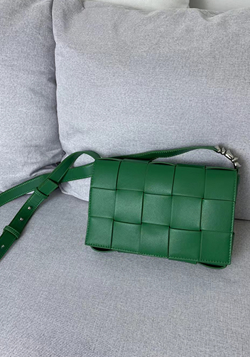 Mia 15 Square Leather Shoulder Bag Racing Green