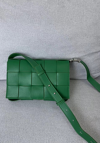 Mia 15 Square Leather Shoulder Bag Racing Green