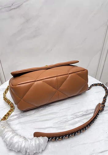 Adele Lilia Flap Small Bag Rectangular Hardware Camel
