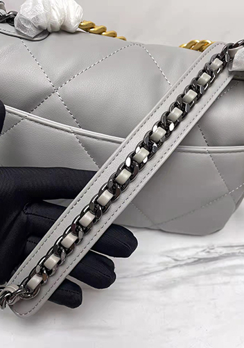 Adele Lilia Flap Small Bag Rectangular Hardware Grey