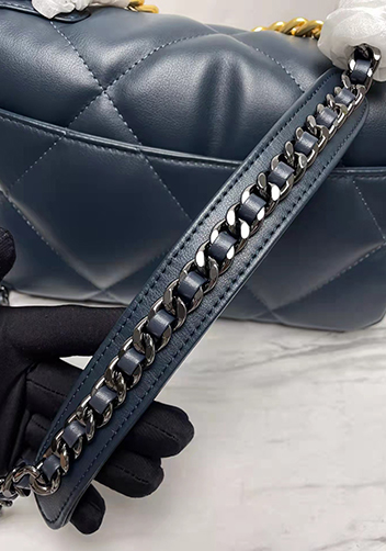 Adele Lilia Flap Small Bag Rectangular Hardware Navy