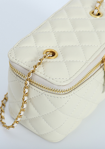 Adele Vanity Case White