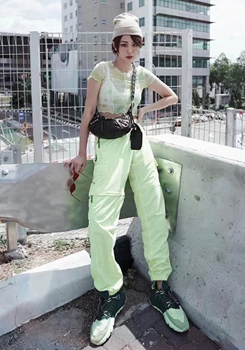 The Route 66 XS Studded Leather Shoulder Bag Green