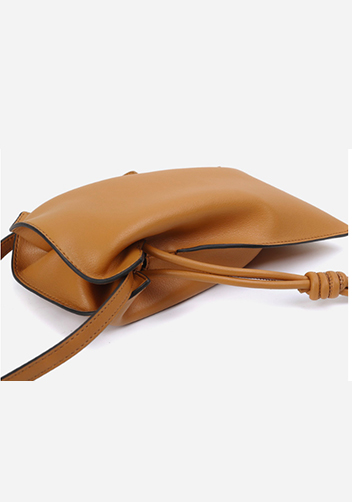 SALSA LEATHER POCKET SHOULDER BAG BROWN