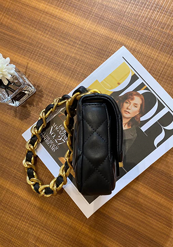Adele Flap Mini Lambskin Chain Bag Black