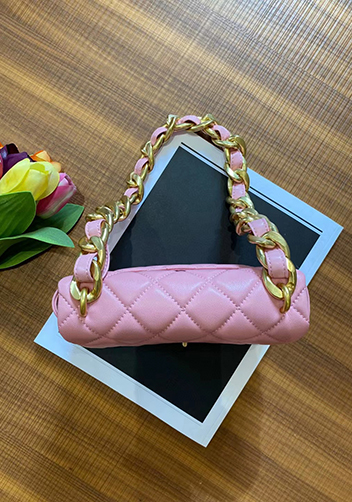 Adele Flap Small Lambskin Chain Bag Pink