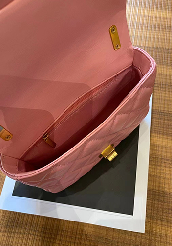 Adele Flap Small Lambskin Chain Bag Pink