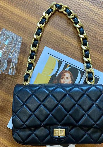 Adele Flap Medium Lambskin Chain Bag Black