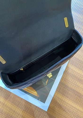 Adele Flap Medium Lambskin Chain Bag Black