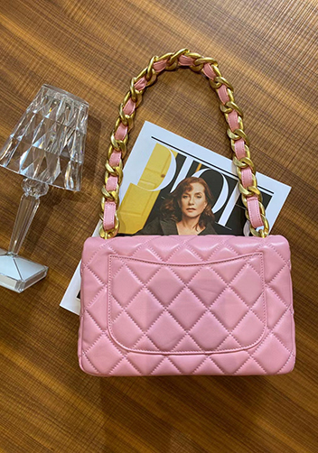 Adele Flap Medium Lambskin Chain Bag Pink