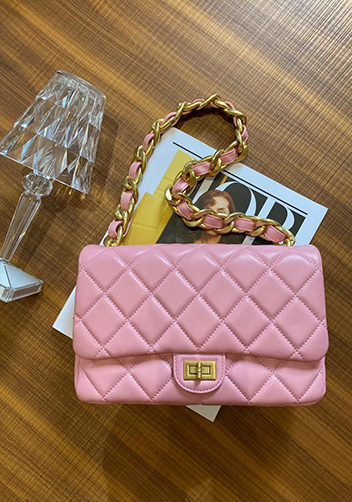 Adele Flap Medium Lambskin Chain Bag Pink
