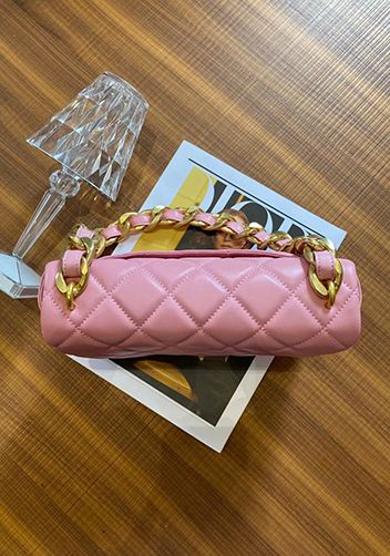 Adele Flap Medium Lambskin Chain Bag Pink