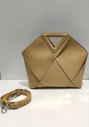 Euclid Medium Woven Bag Beige