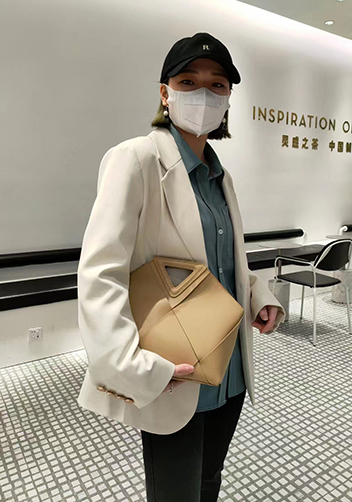 Euclid Medium Woven Bag Beige