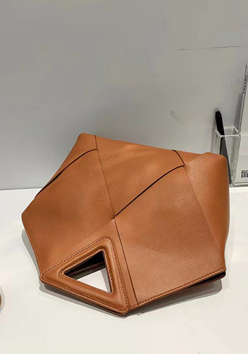 Euclid Medium Woven Bag Camel
