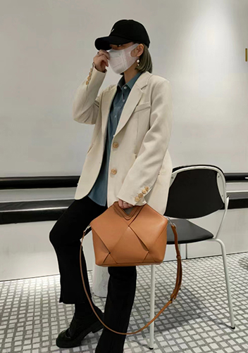 Euclid Medium Woven Bag Camel