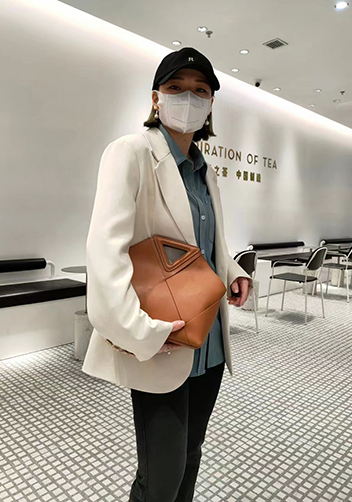 Euclid Medium Woven Bag Camel