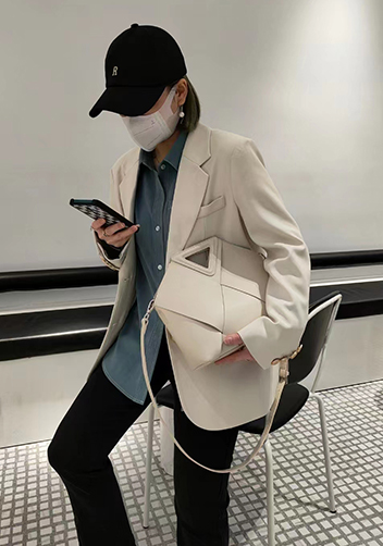 Euclid Medium Woven Bag Cream