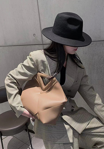 Euclid Large Woven Bag Beige