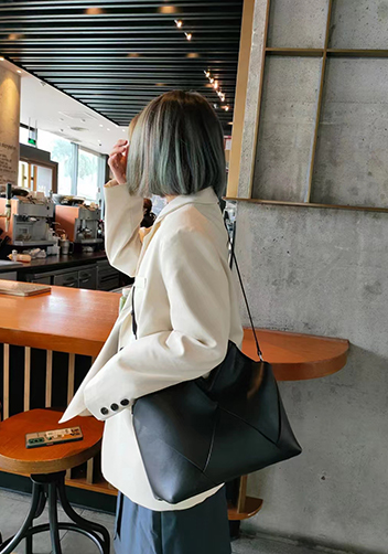 Euclid Large Woven Bag Black