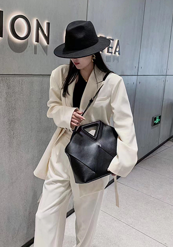 Euclid Large Woven Bag Black