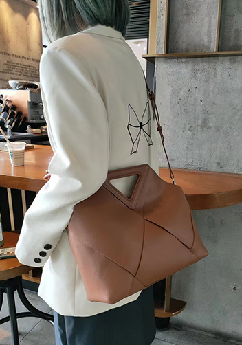 Euclid Large Woven Bag Camel