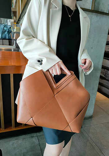 Euclid Large Woven Bag Camel