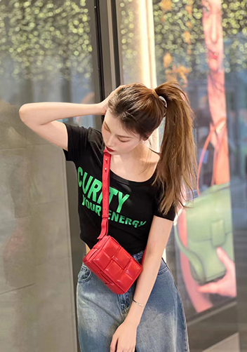 Mia Plaid Square Leather Shoulder Mini Bag Red