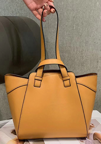 Adrienne Multifunctional Leather Bag Camel