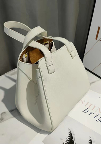 Adrienne Multifunctional Leather Bag Cream