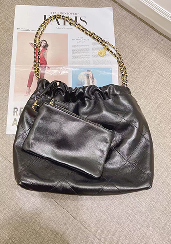 Adela Small Leather Handbag Black