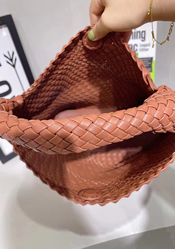 Mia Hobo Woven Single Handle Tote Brown