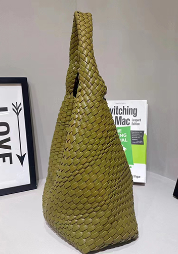 Mia Hobo Woven Single Handle Tote Olive