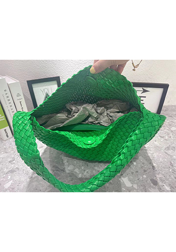 Mia Hobo Woven Single Handle Tote Green Parakeet