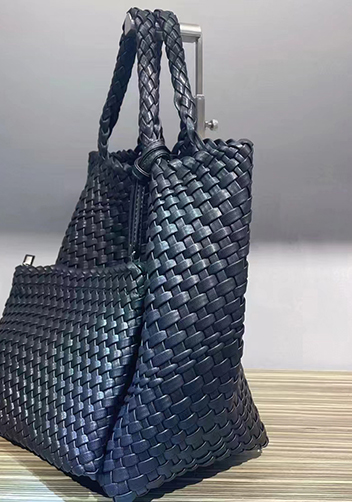 Mia Woven Tote With Pochette Black