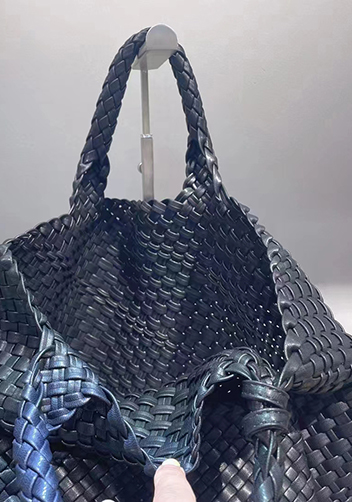 Mia Woven Tote With Pochette Black
