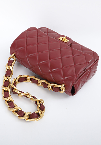 Adele Classic Flap Medium Lambskin Chain Bag Burgundy