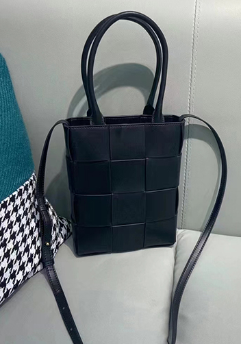 Mia Woven Smooth Leather Shoulder Tote Black