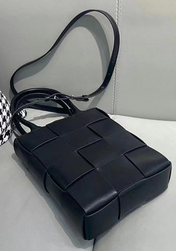 Mia Woven Smooth Leather Shoulder Tote Black