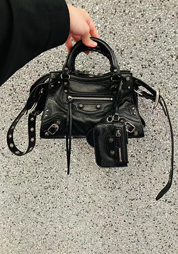 The Route 66 Brushed Leather Medium Tote Black