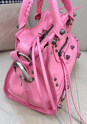 The Route 66 Brushed Leather Medium Tote Pink