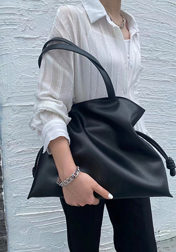 SALSA LEATHER SHOULDER BAG BLACK