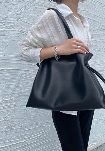 SALSA LEATHER SHOULDER BAG BLACK