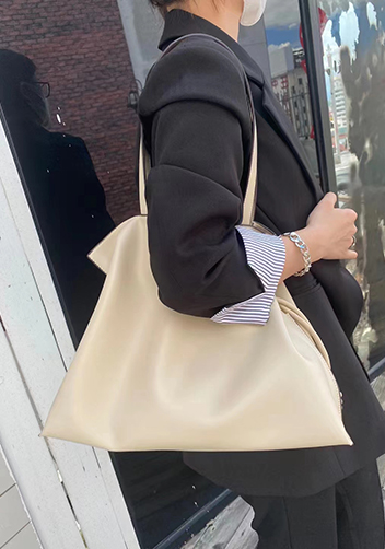 SALSA LEATHER SHOULDER BAG CREAM