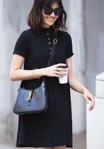Daphne Leather Shoulder Bag Small Black